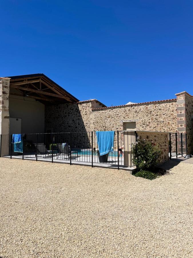 Gite De La Foye - Le Jasmin Combrand Exterior photo